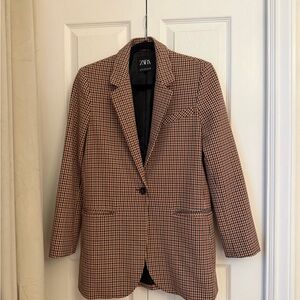 Zara Women's Tan and Black Check Blazer